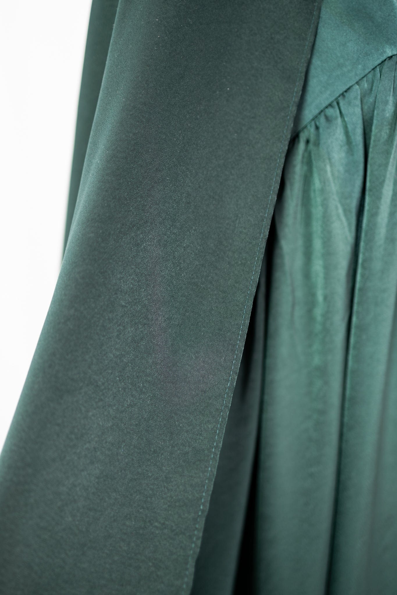 Matte Satin Abaya Hijab Set - Emerald Green