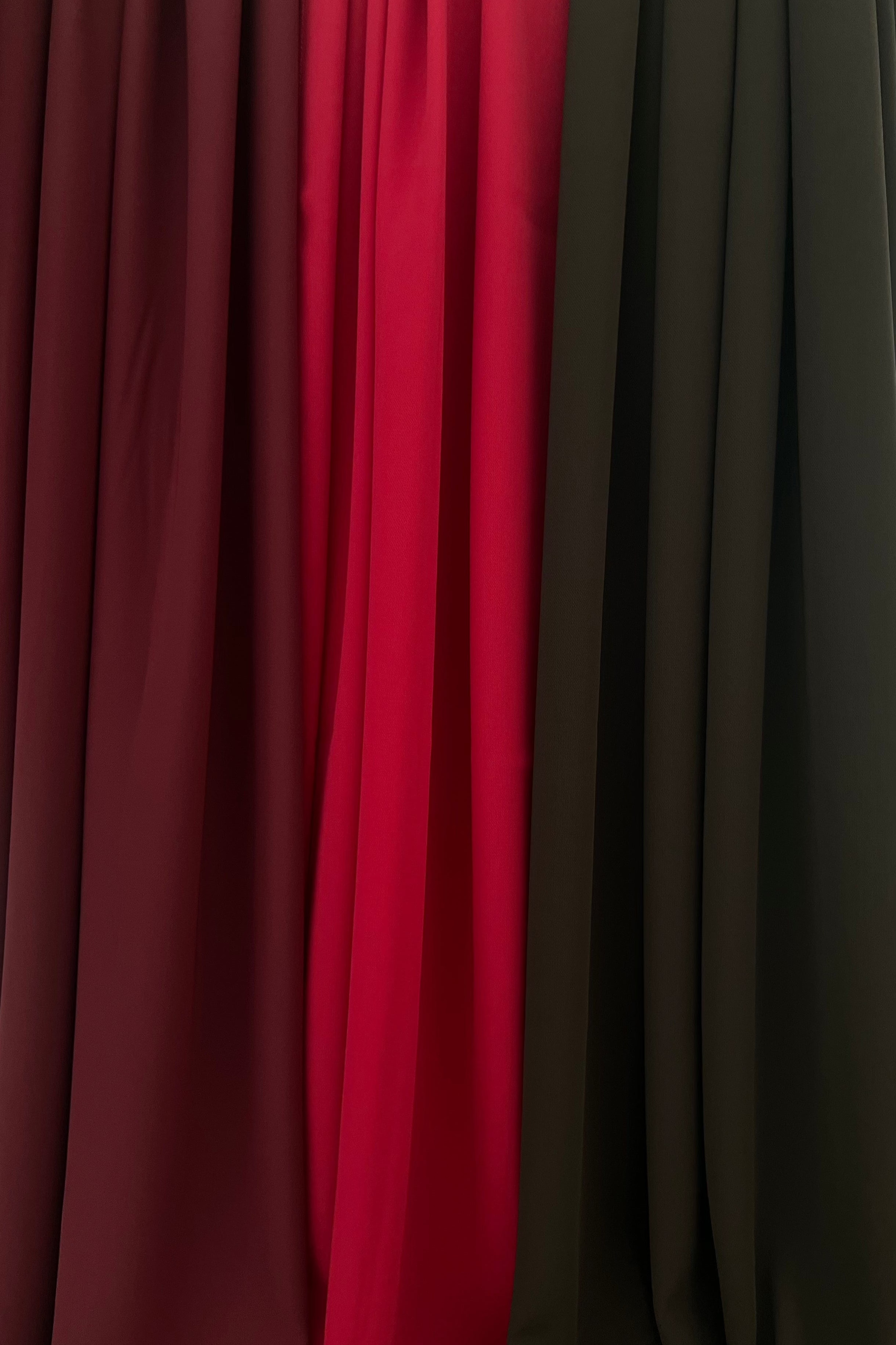 Warm & Cozy - Bordeaux, Deep Red, Chocolate Brown