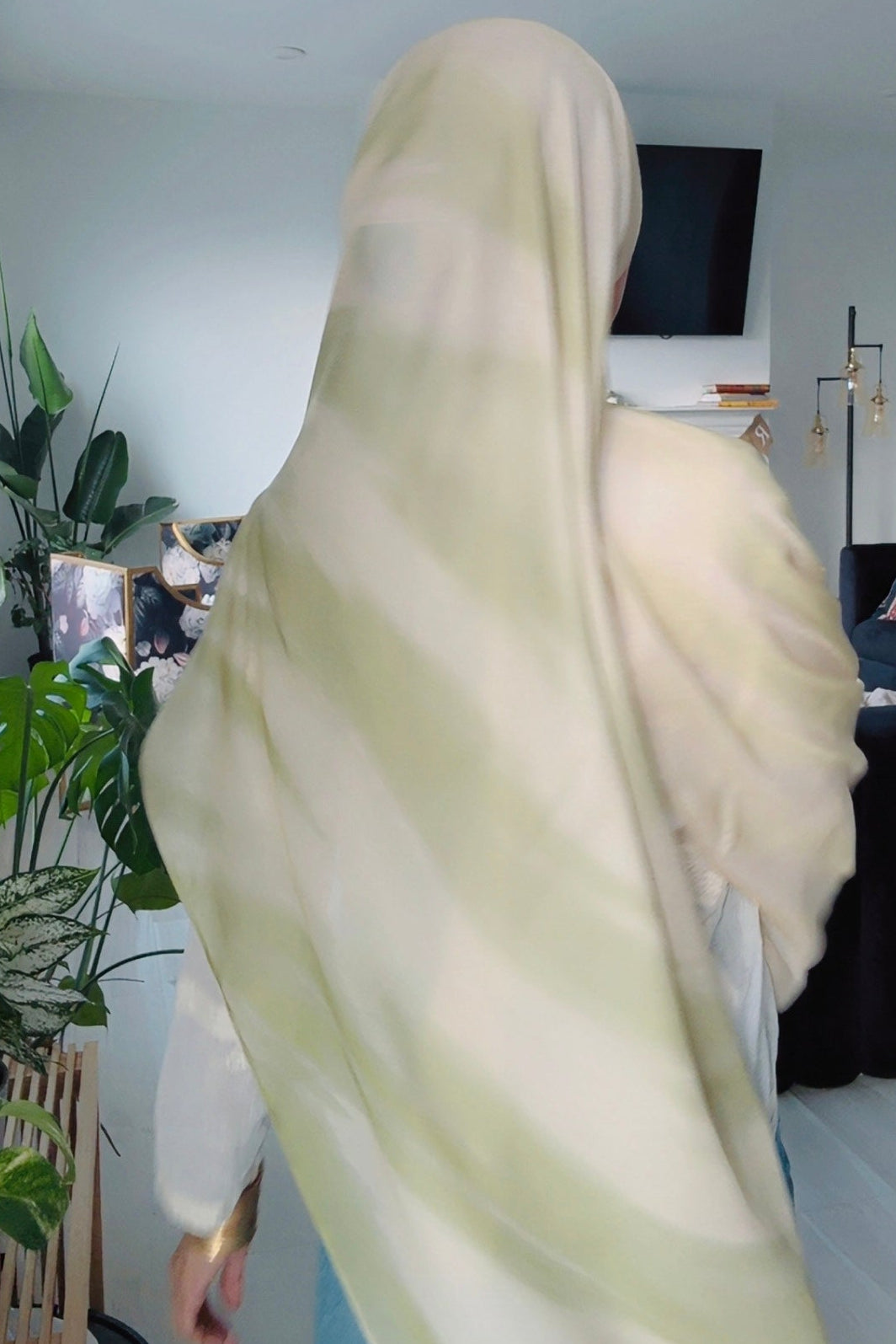 Gradient Ombre Modal Hijab