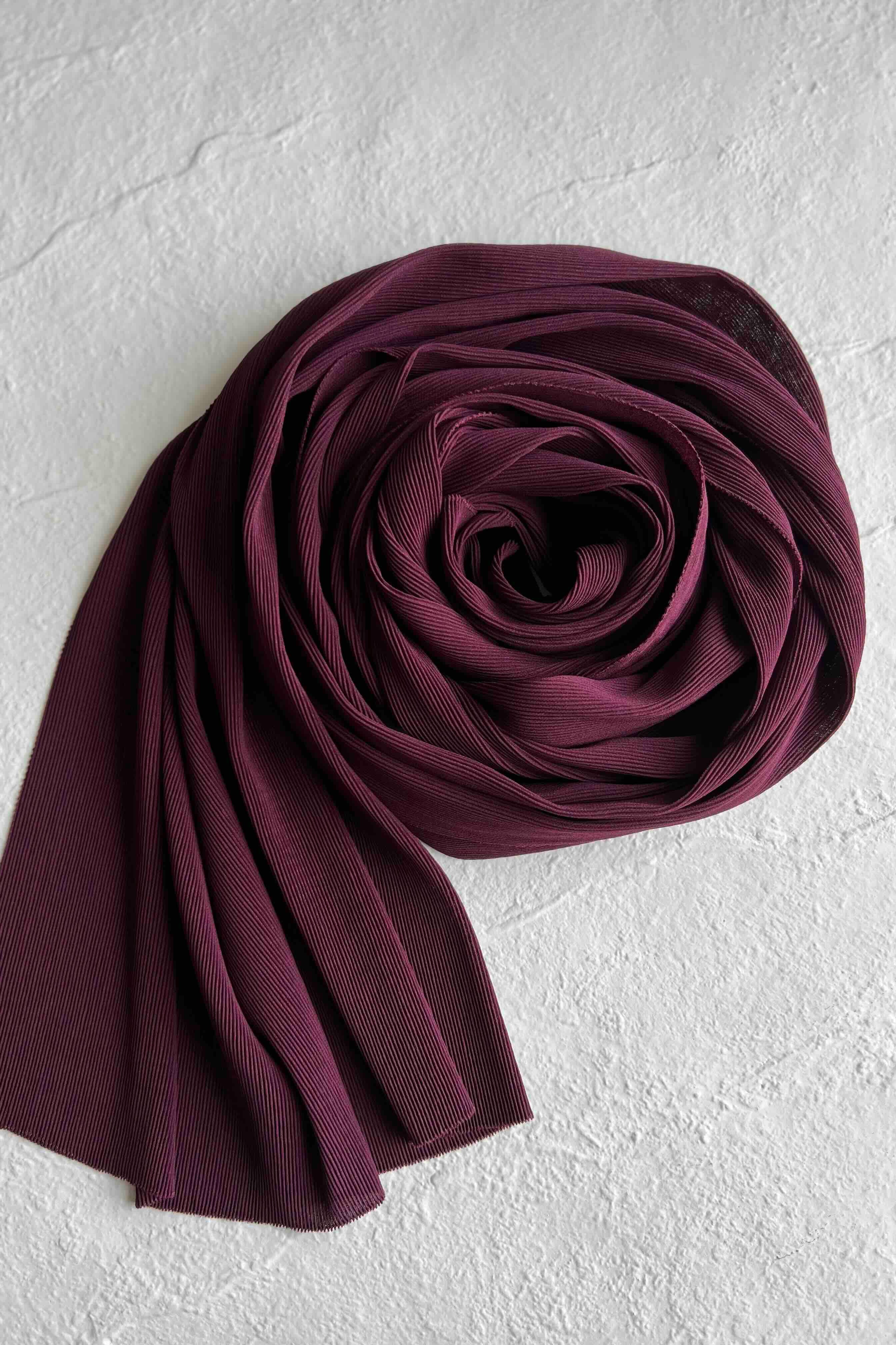 Pretty Pleats - Berry