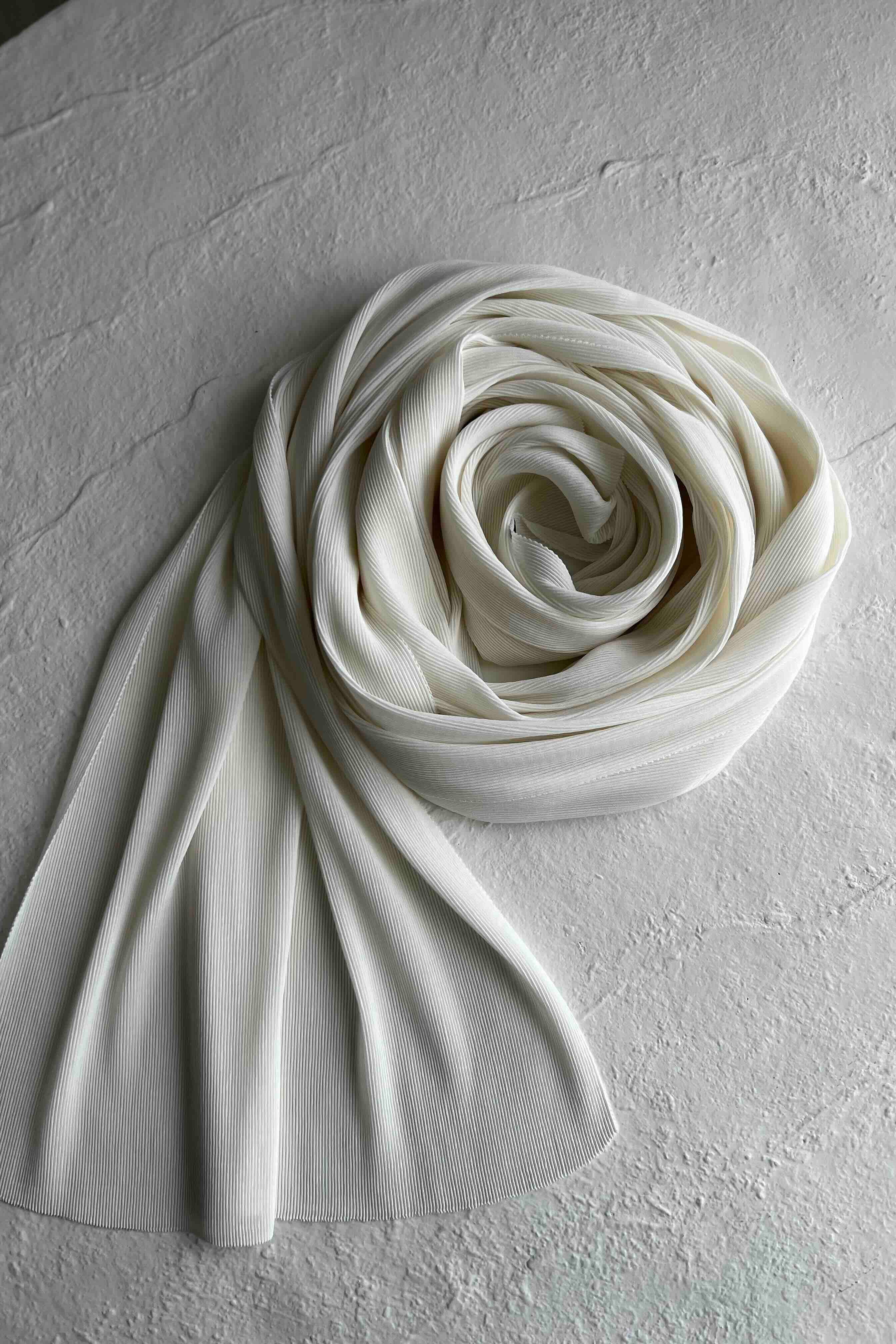 Unique soft pleated hijab