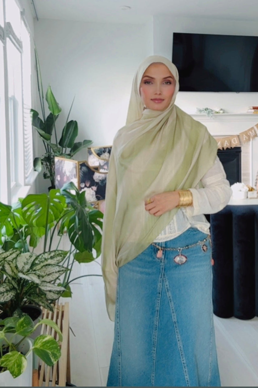 Modal Hijab Gradient