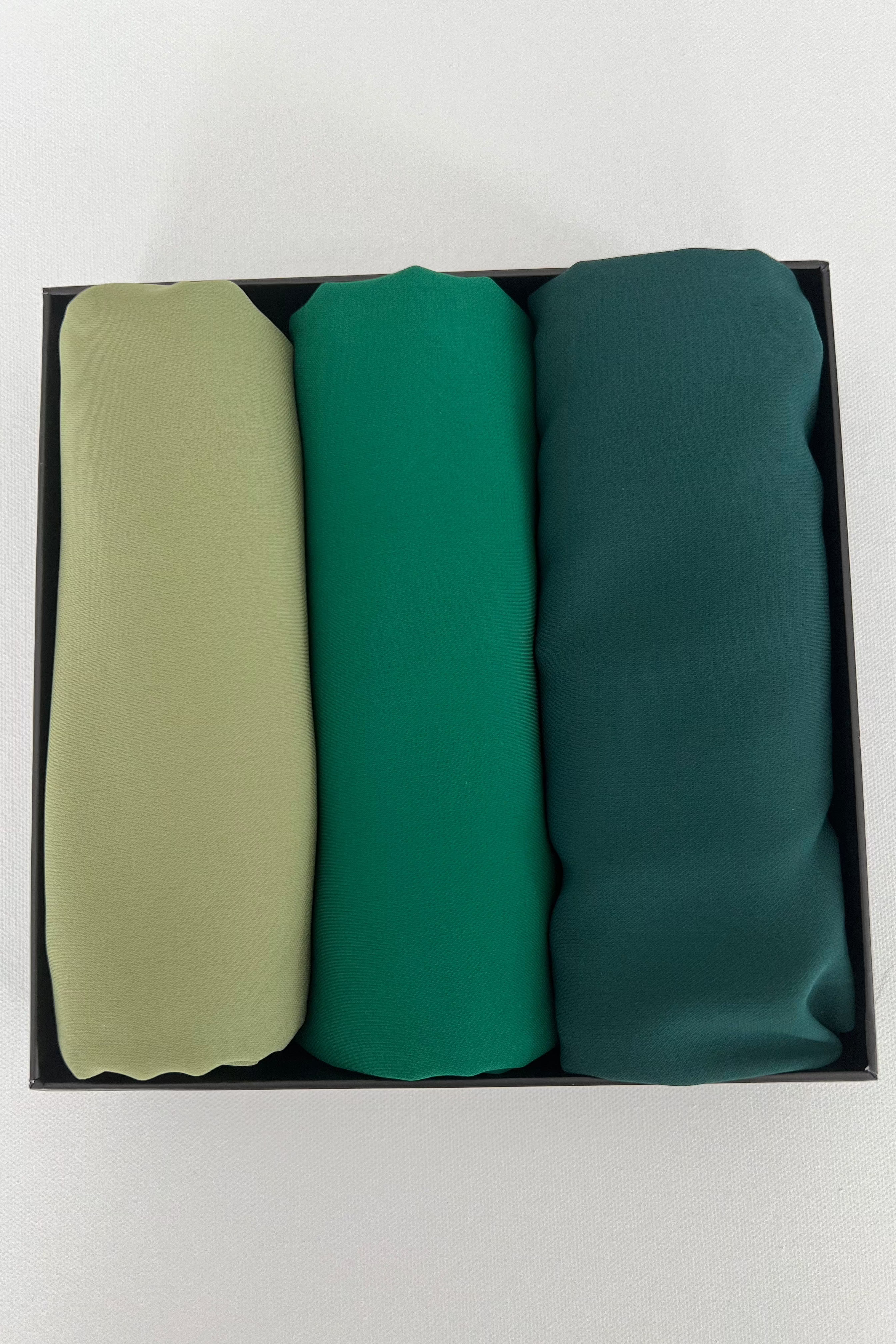 Evergreen : Olive, Forest Green, Dark Green