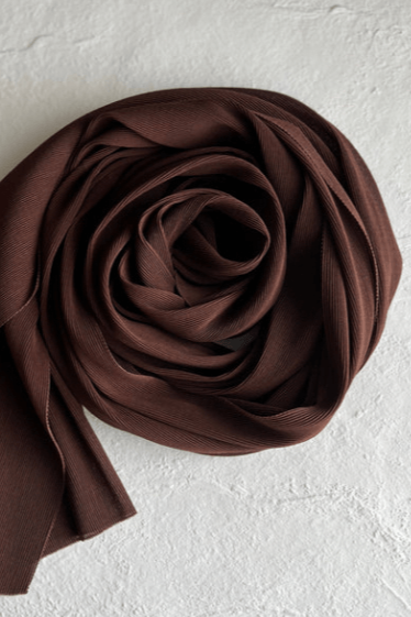 Pretty Pleats - Dark Brown