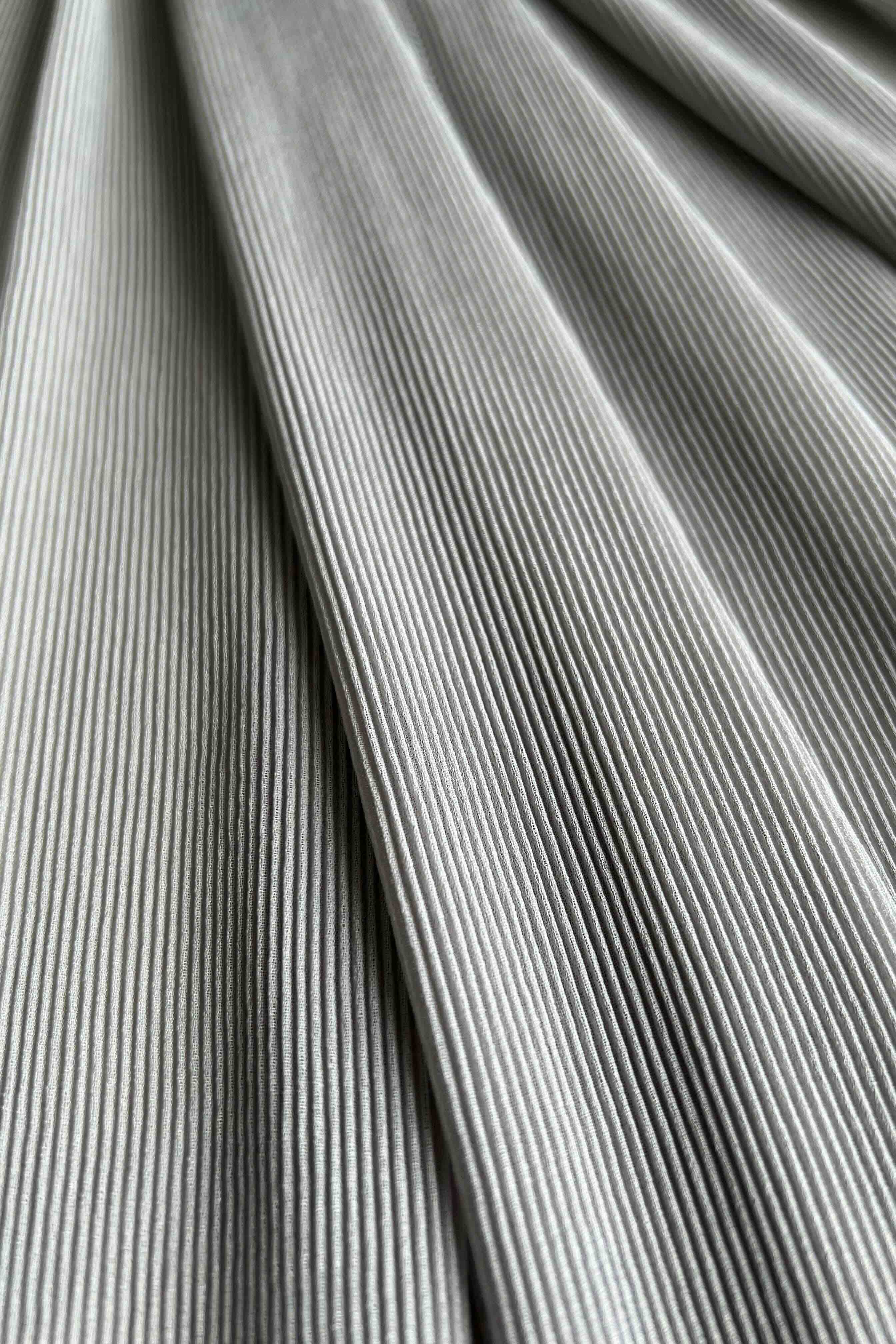 Pretty Pleats - Grey